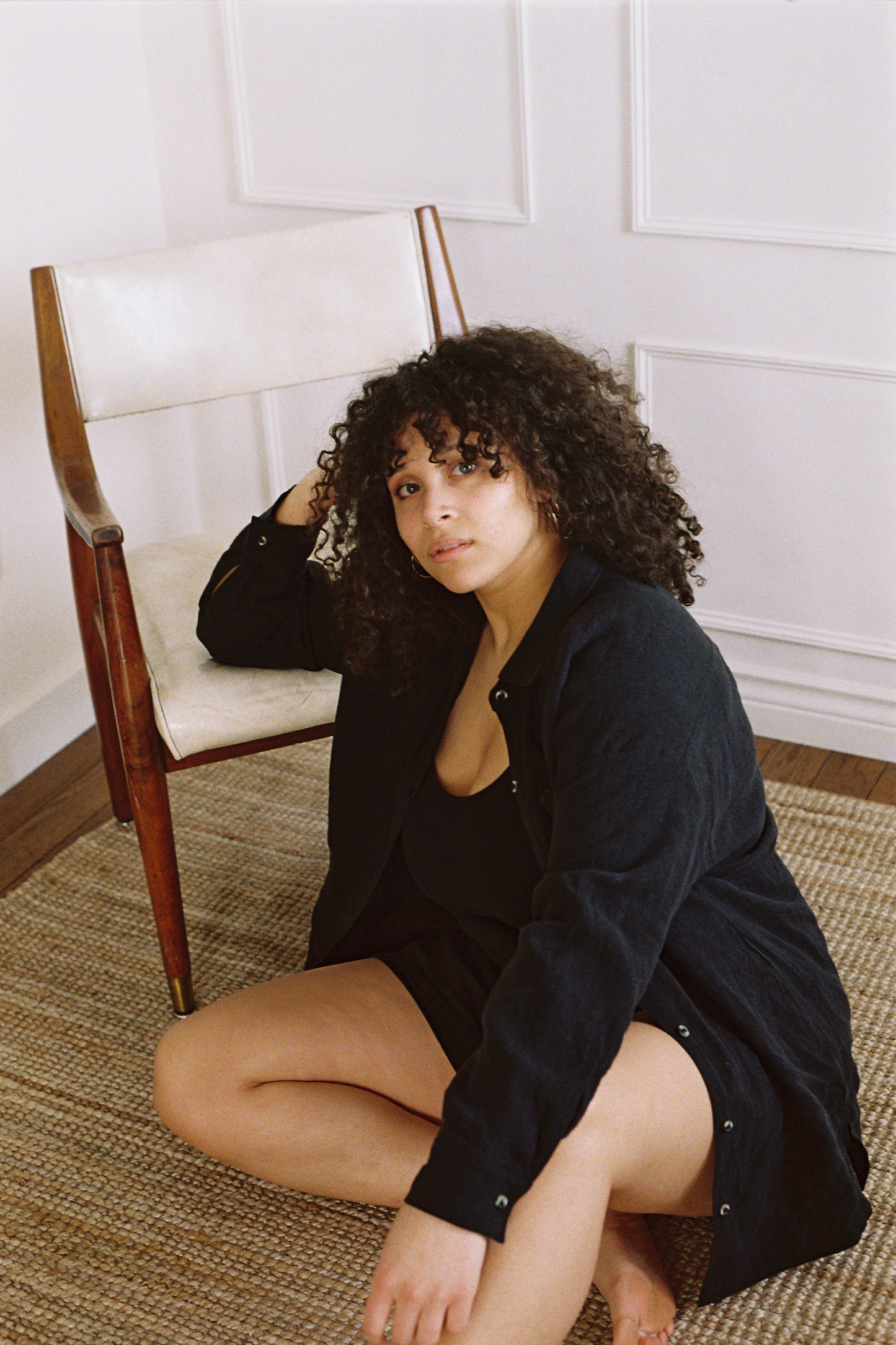 I AM SUPPORTED Shirt | Black