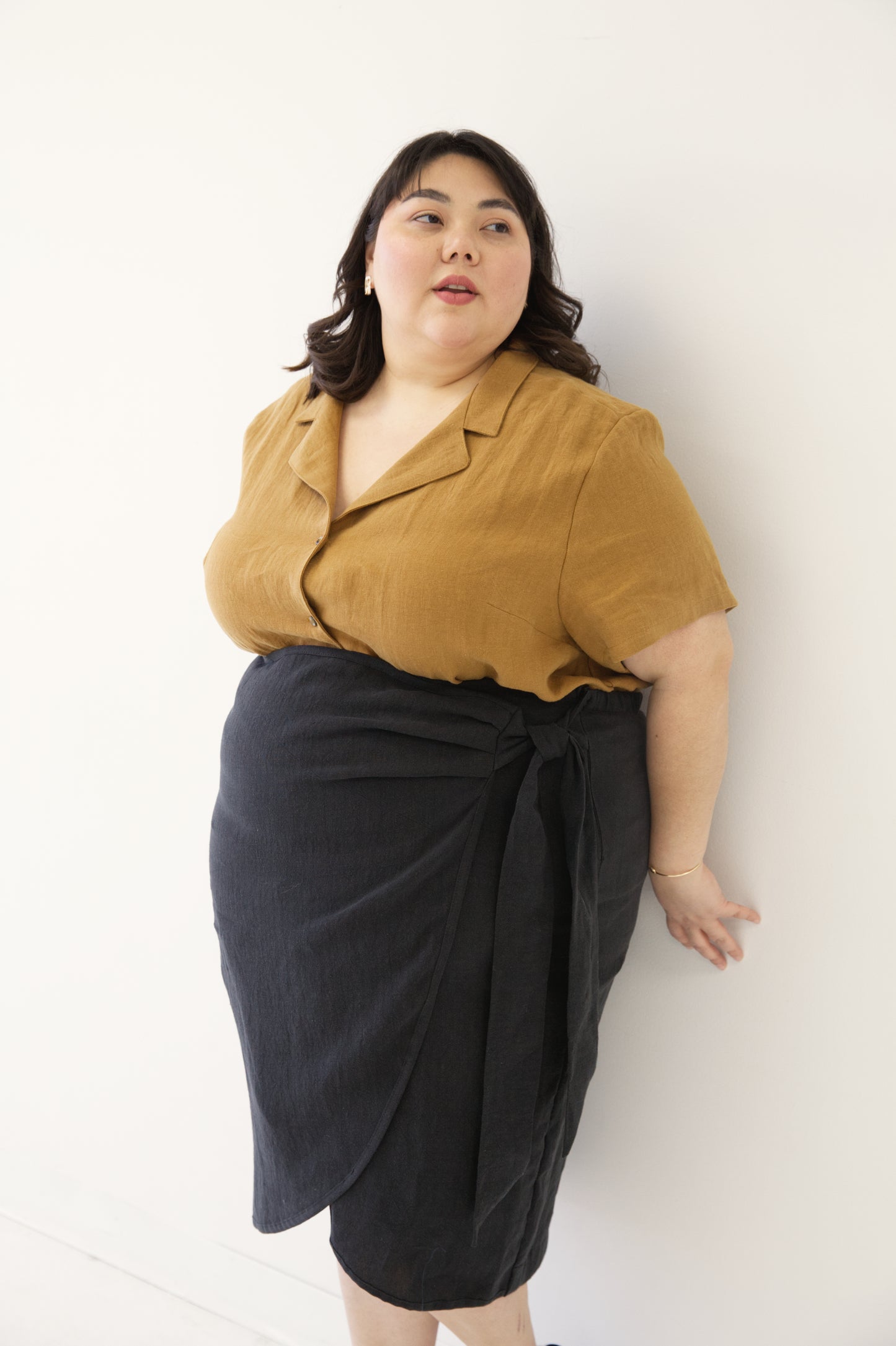 I AM ABUNDANT Mid-Length Skirt | Black