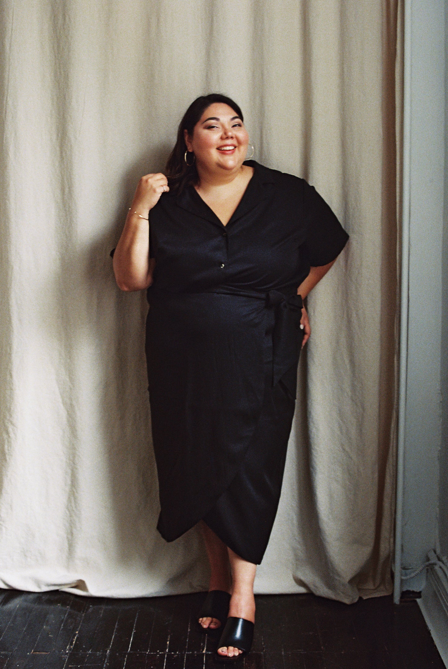 I AM BEAUTIFUL Blouse | Black Tencel Twill