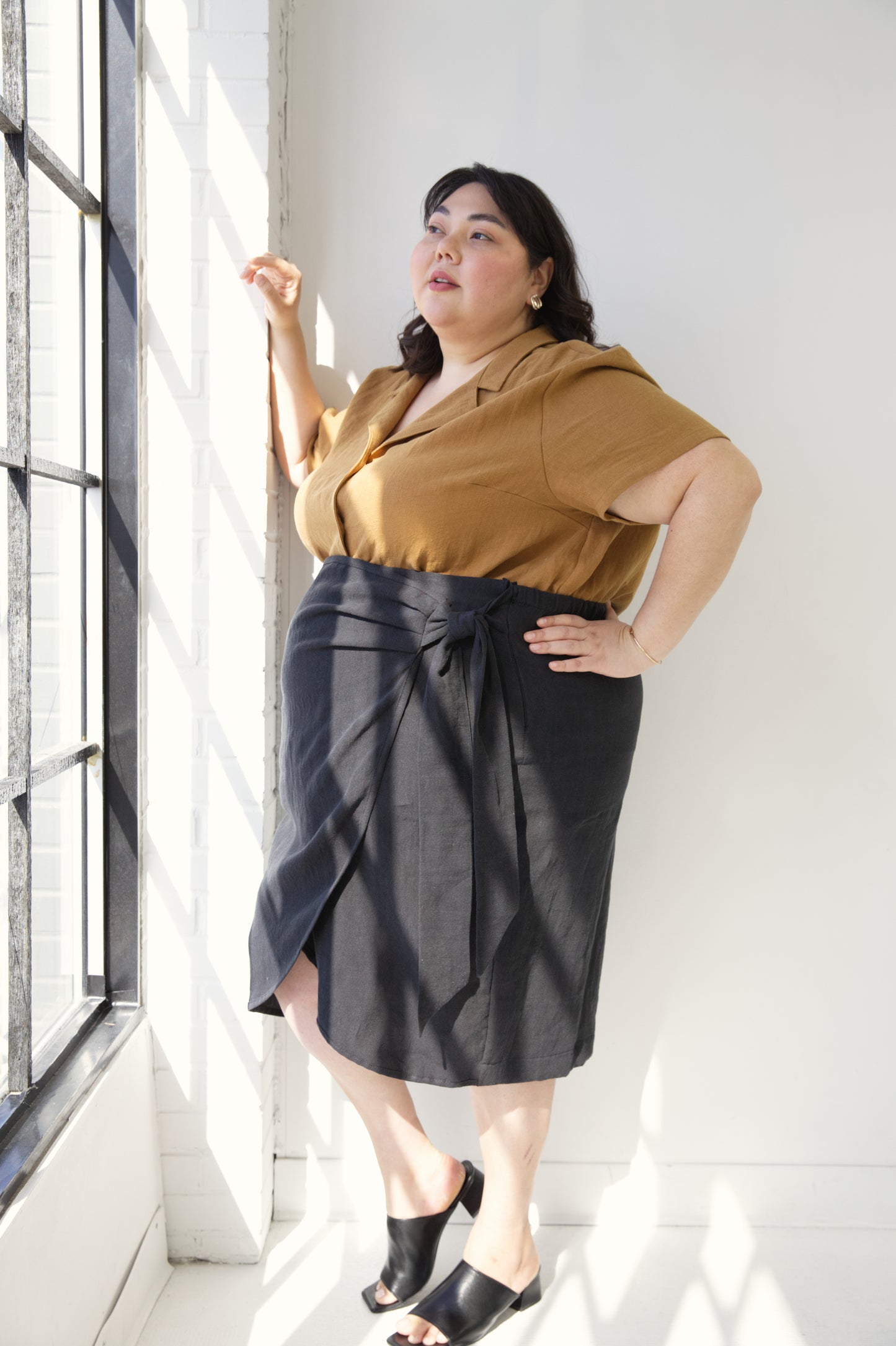 I AM ABUNDANT Mid-Length Skirt | Black