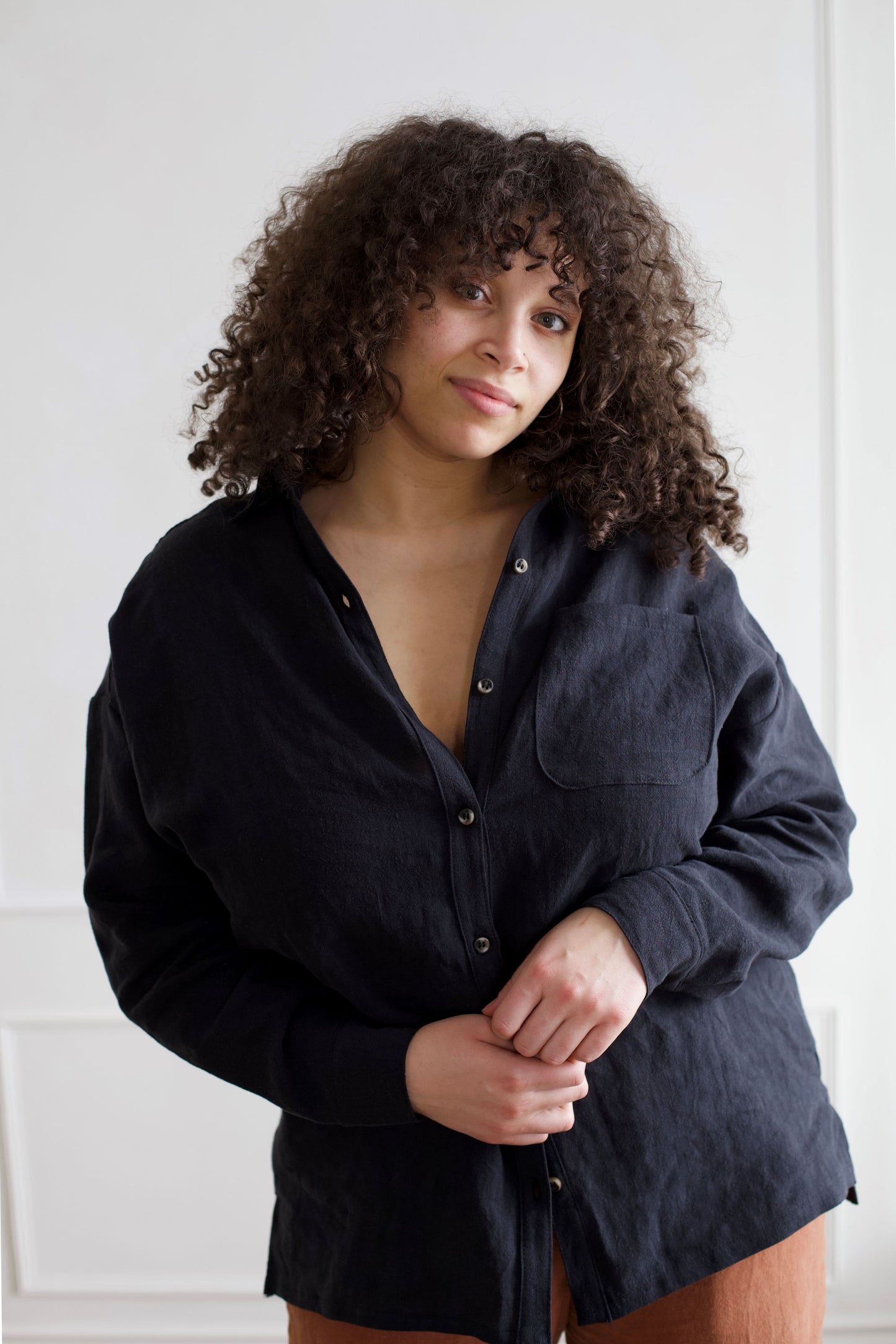 I AM SUPPORTED Shirt | Black