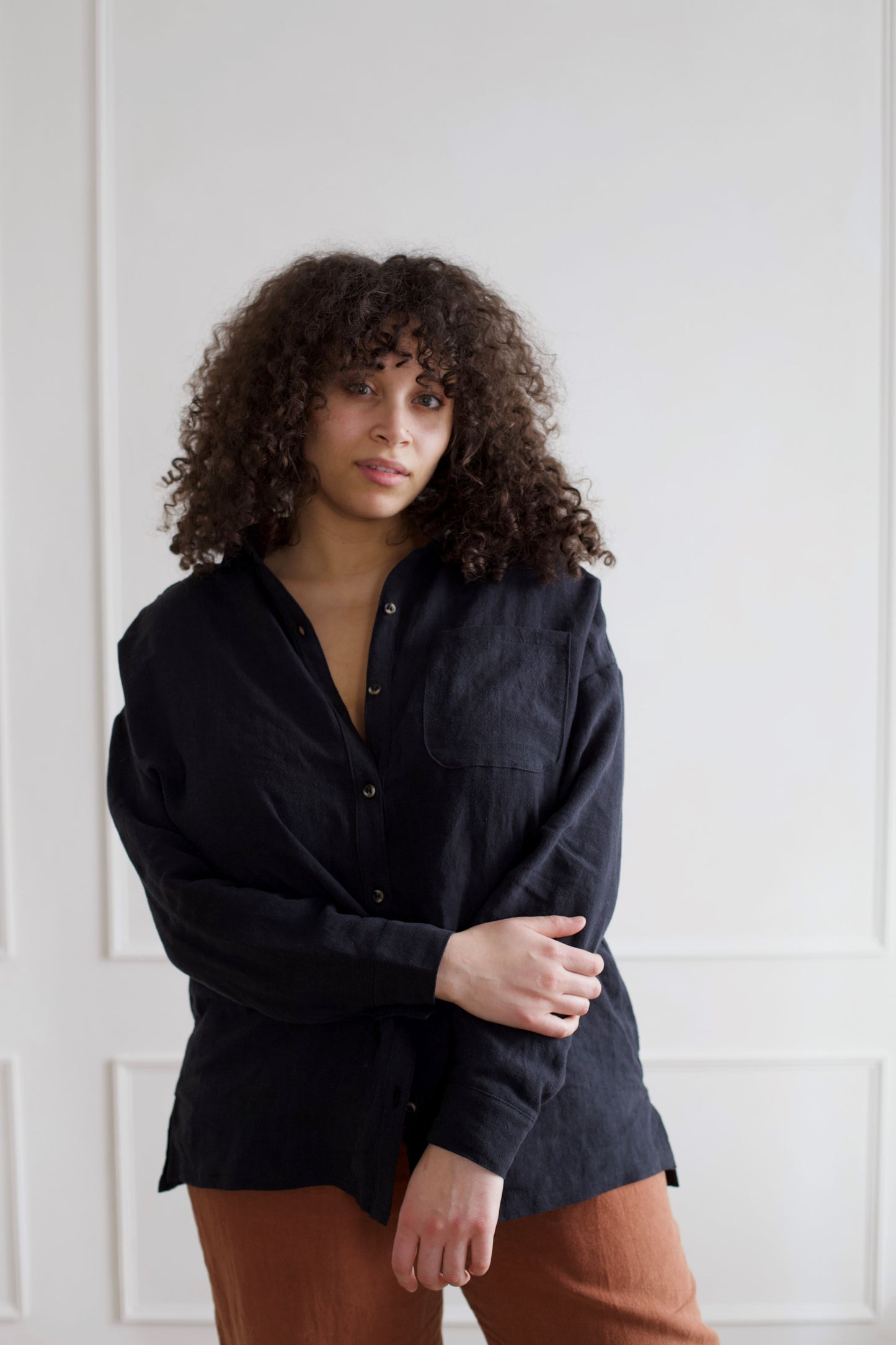 I AM SUPPORTED Shirt | Black