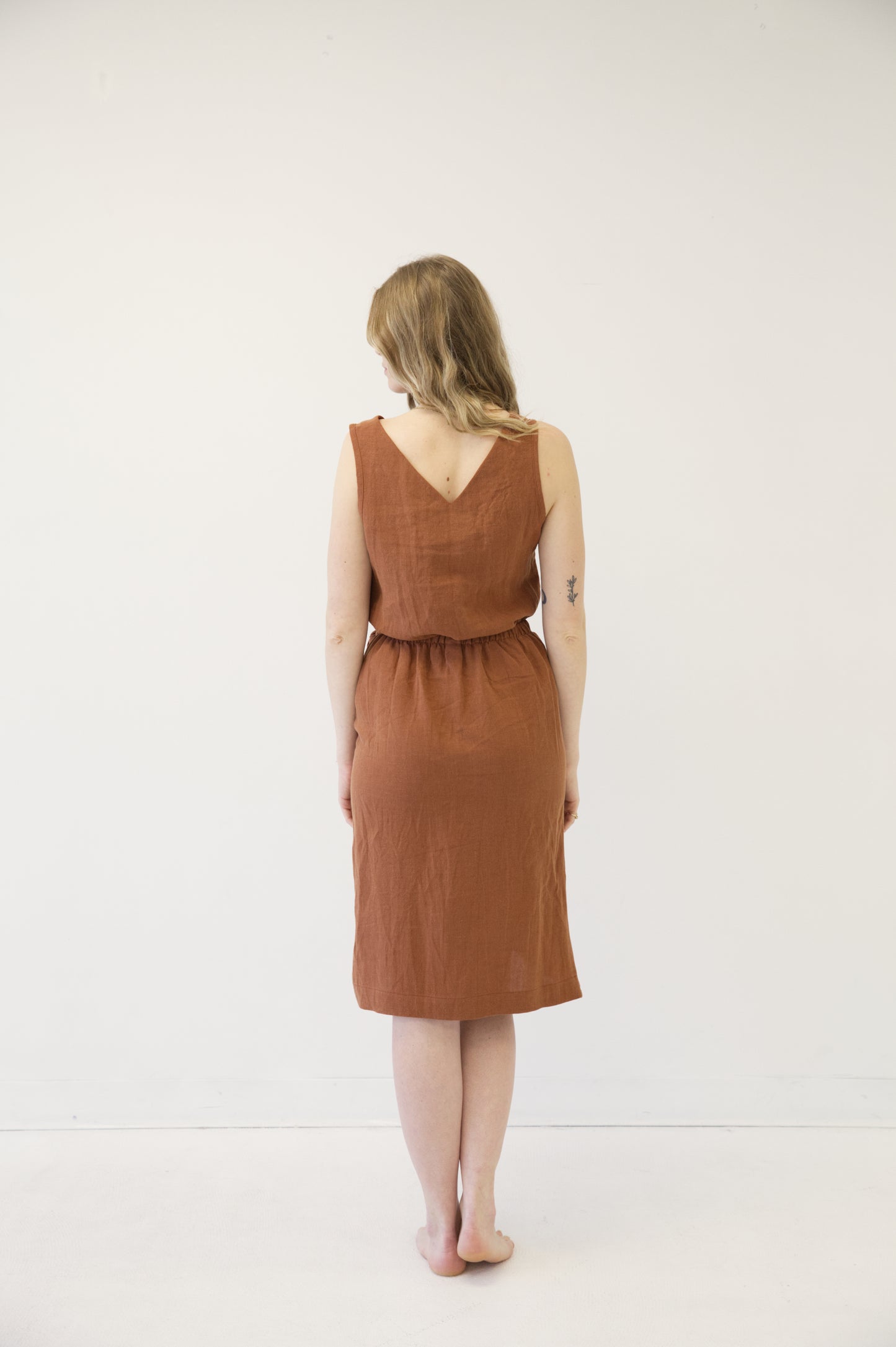 I AM ABUNDANT Mid-Length Skirt | Rust